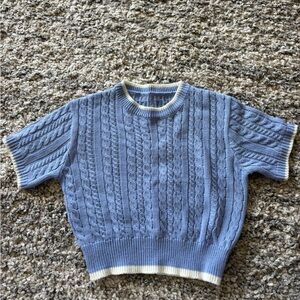 Knitted blue crop top